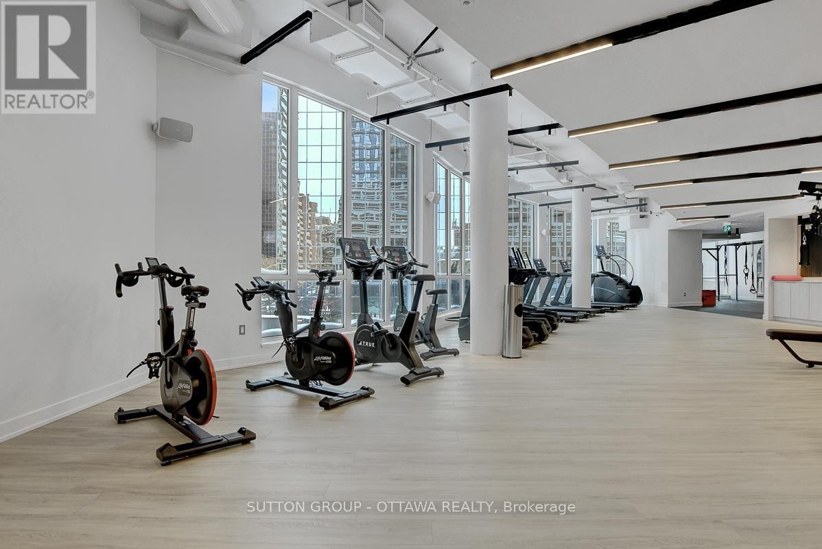 












702 - 391 SLATER STREET

,
Ottawa,




Ontario
K1R0G7

