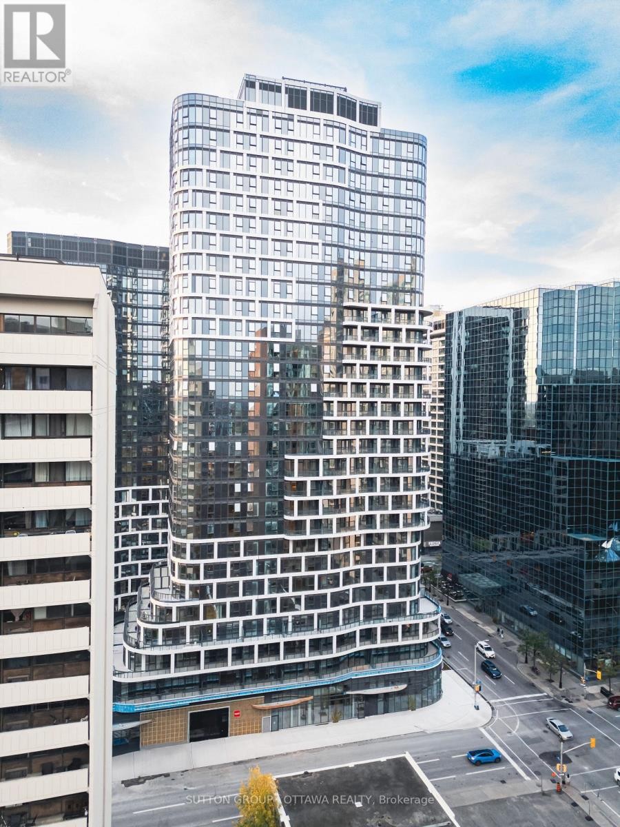 












702 - 391 SLATER STREET

,
Ottawa,




Ontario
K1R0G7

