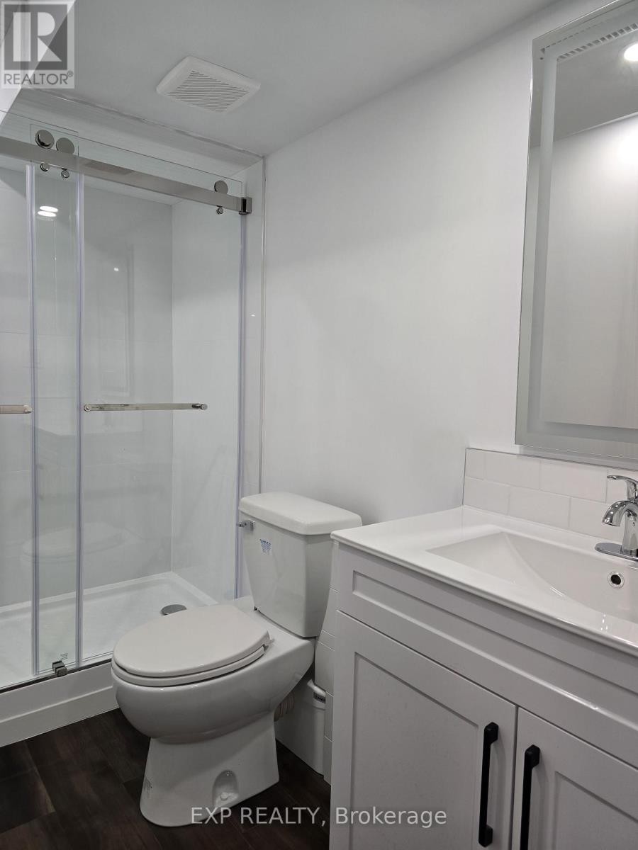 












511- B PARADE DRIVE

,
Ottawa,




Ontario
K2S0X8

