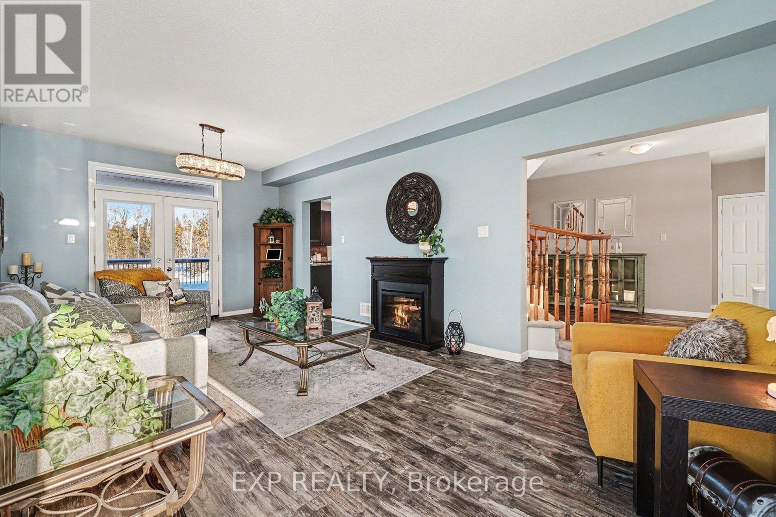 












39 WHITE TAIL DRIVE

,
Mississippi Mills,




Ontario
K0A1A0

