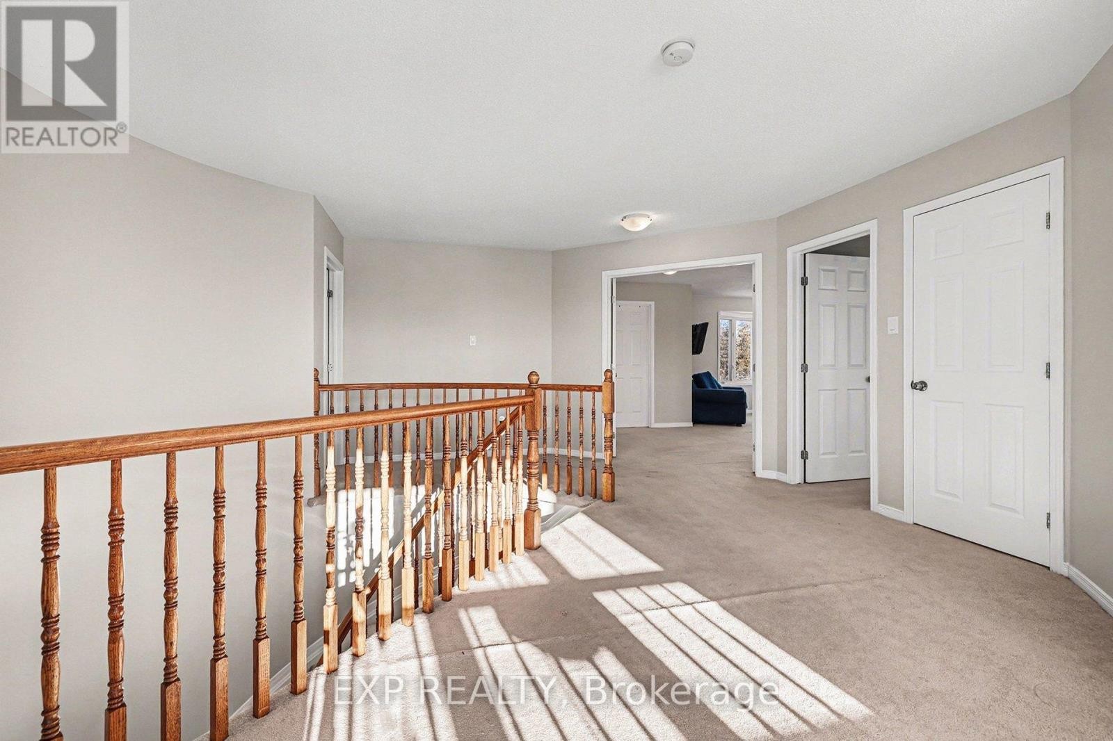 












39 WHITE TAIL DRIVE

,
Mississippi Mills,




Ontario
K0A1A0

