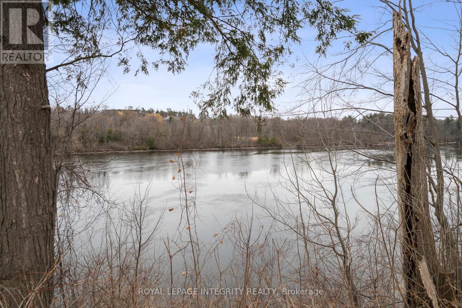 












2061 PRINCE OF WALES DRIVE

,
Ottawa,




Ontario
K2E7A4

