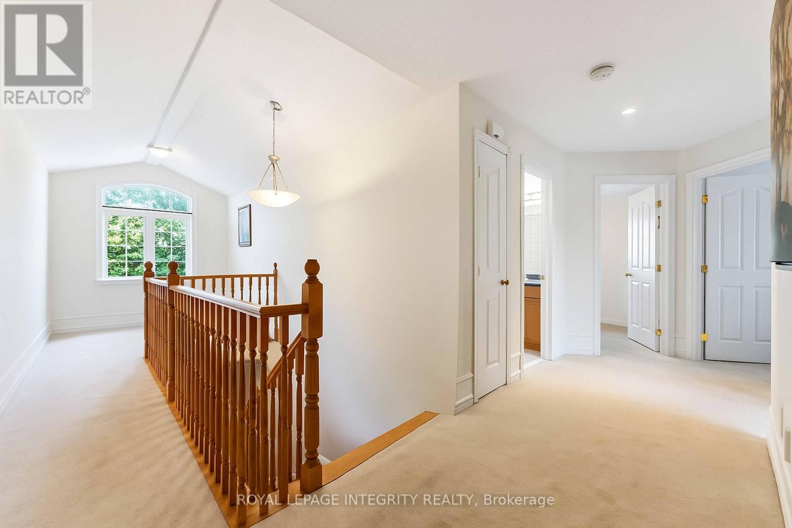 












101 SPIRITWOOD DRIVE

,
Ottawa,




Ontario
K2M3A1

