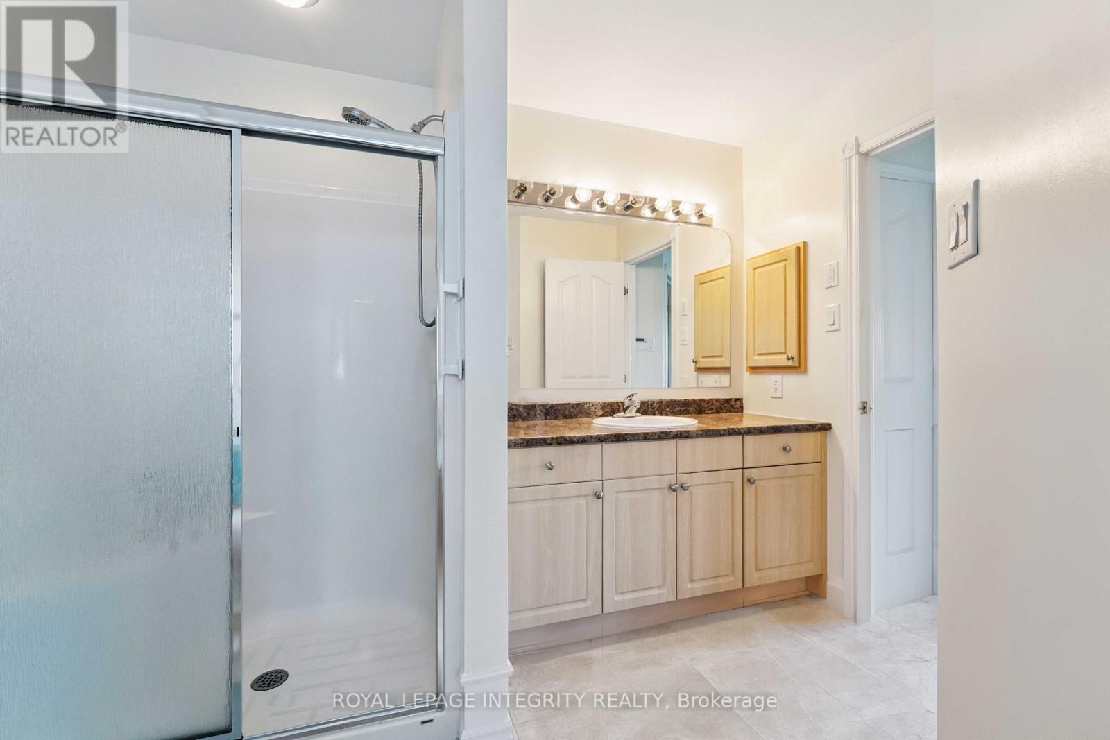 












101 SPIRITWOOD DRIVE

,
Ottawa,




Ontario
K2M3A1

