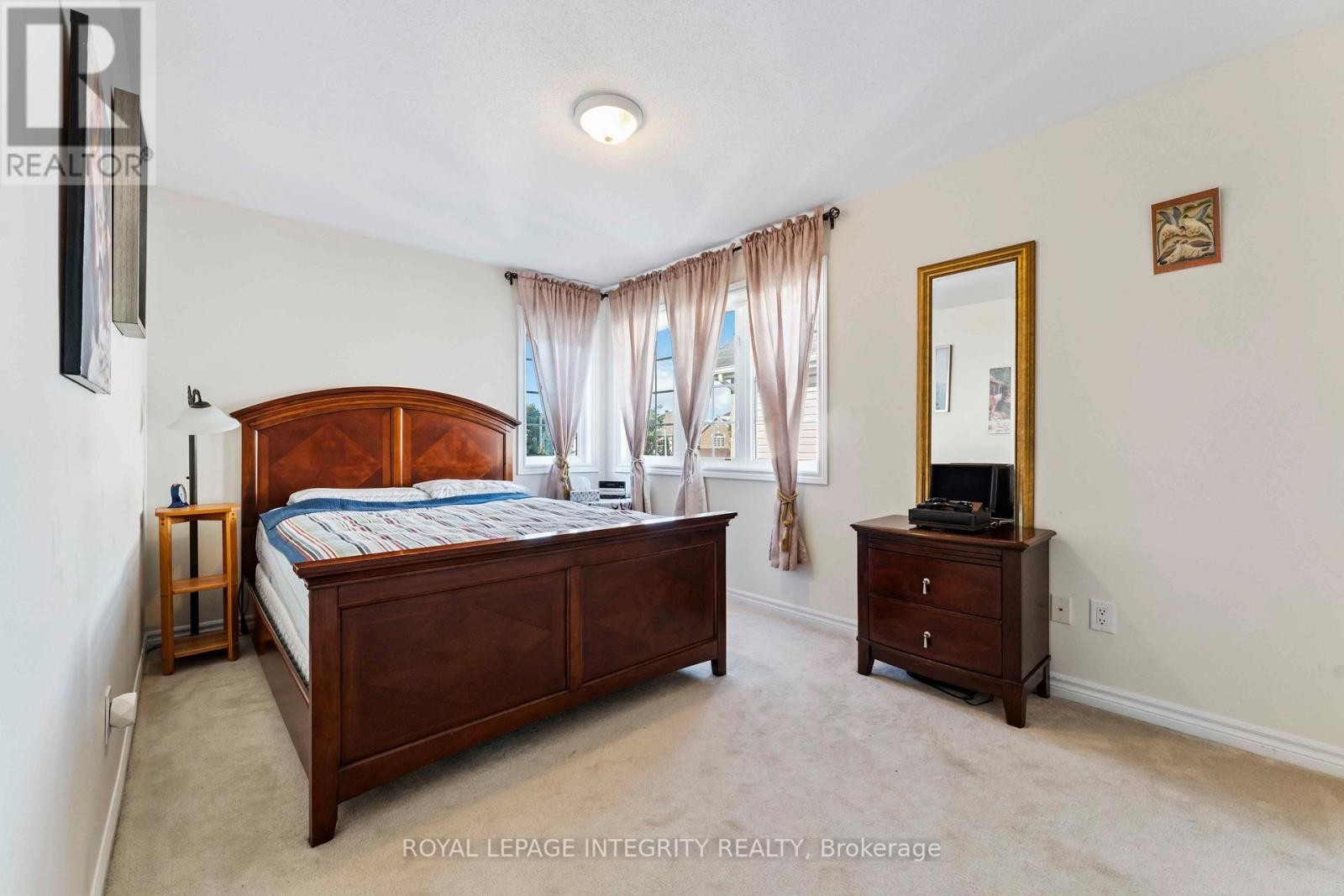 












101 SPIRITWOOD DRIVE

,
Ottawa,




Ontario
K2M3A1

