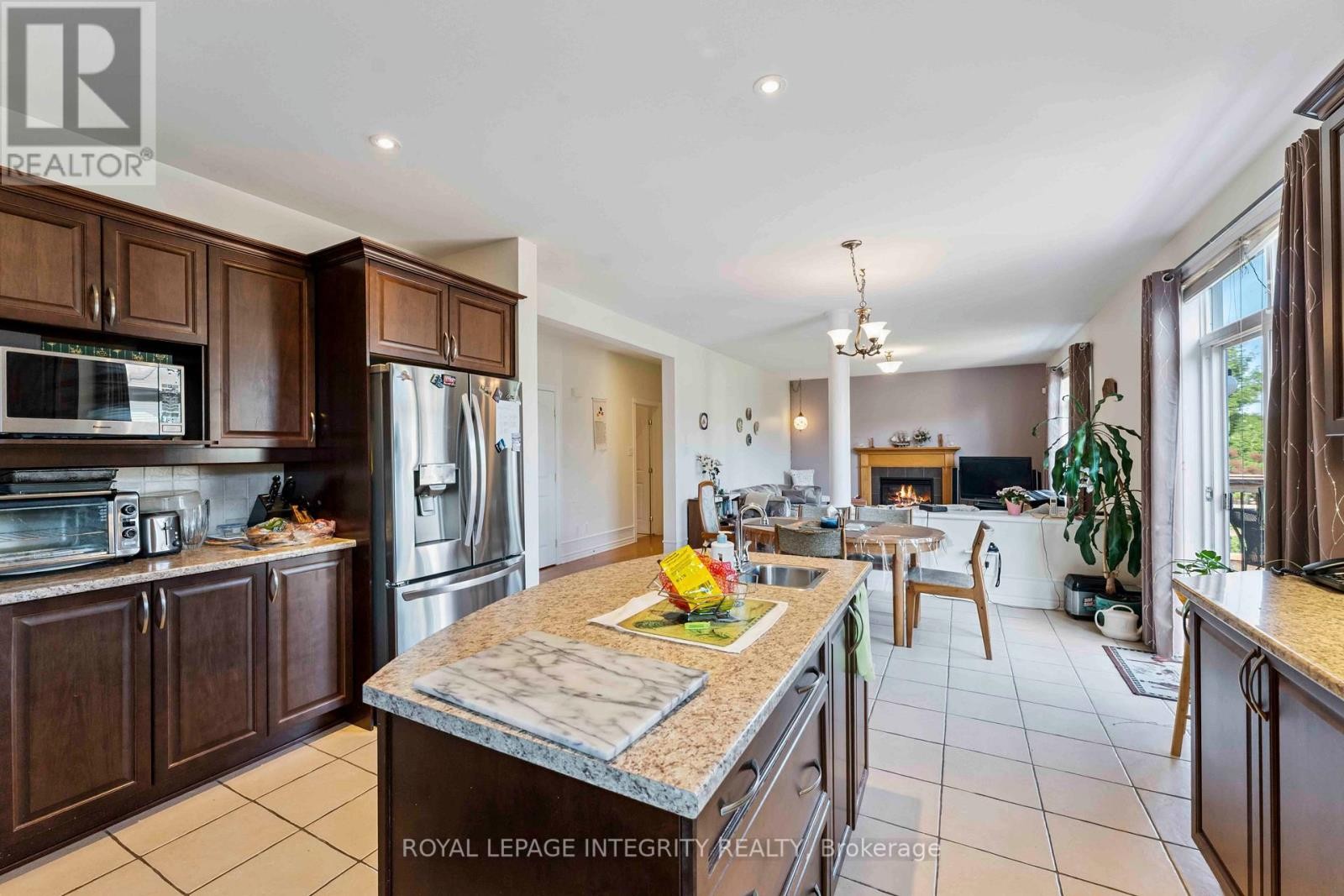 












101 SPIRITWOOD DRIVE

,
Ottawa,




Ontario
K2M3A1

