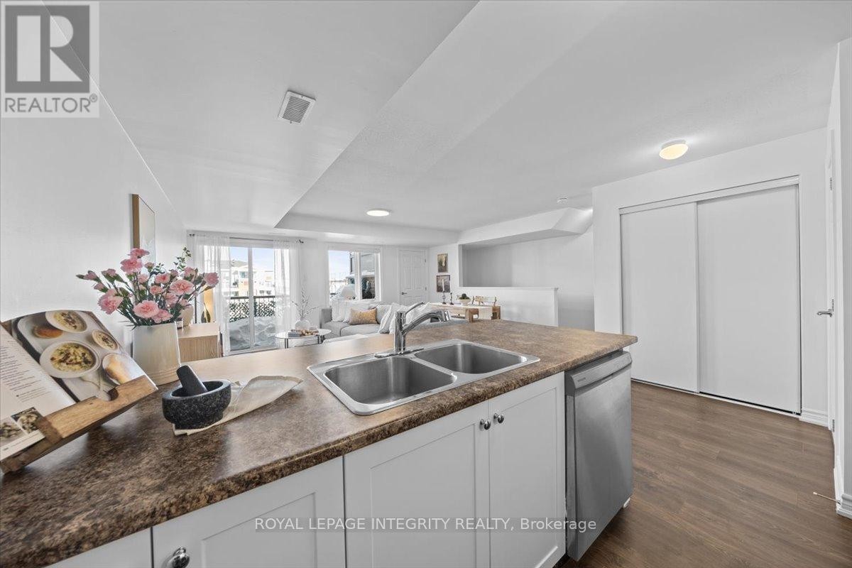 












78 LYRID PRIVATE

,
Ottawa,




Ontario
K2J6N3

