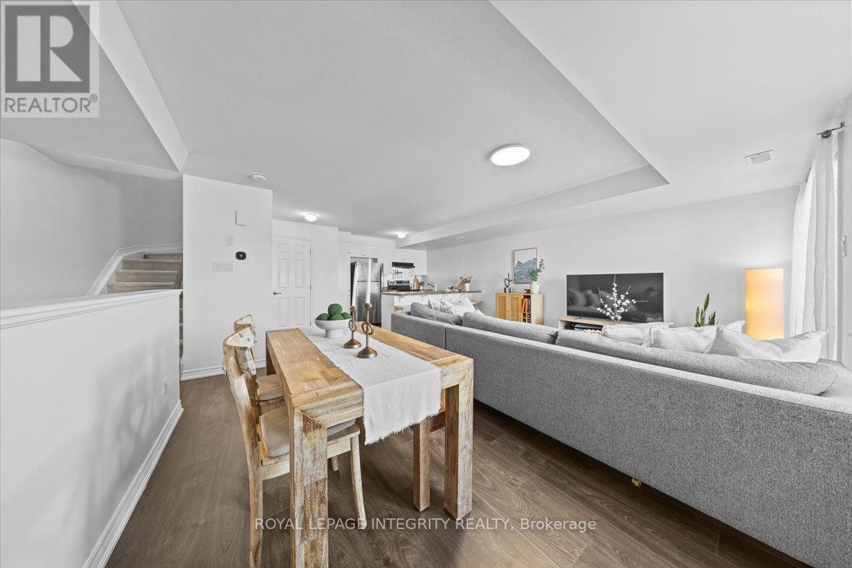 












78 LYRID PRIVATE

,
Ottawa,




Ontario
K2J6N3

