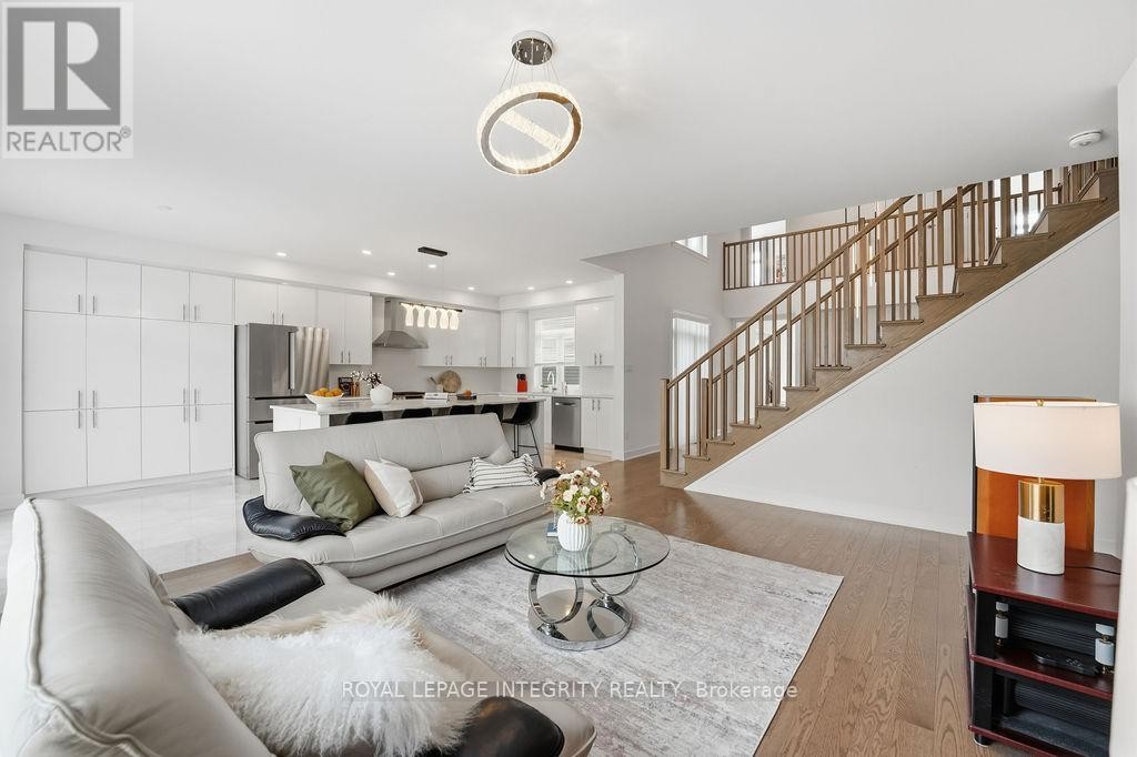 












207 OSTERLEY WAY

,
Ottawa,




Ontario
K2S2N6

