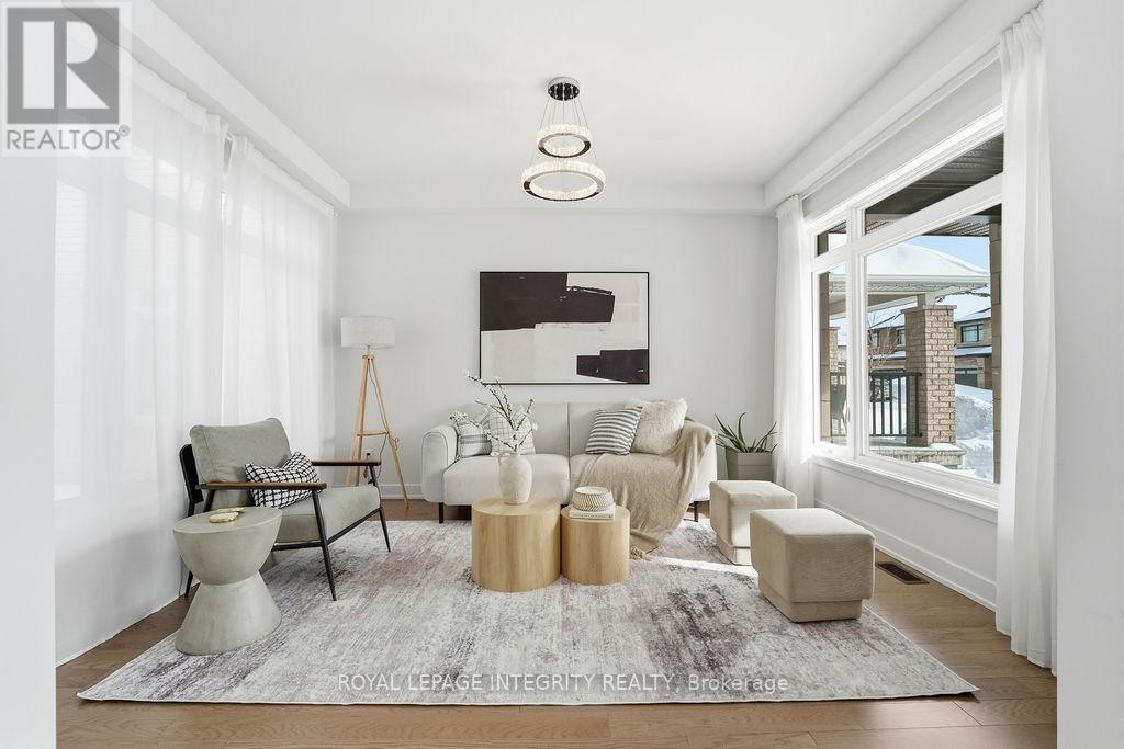 












207 OSTERLEY WAY

,
Ottawa,




Ontario
K2S2N6

