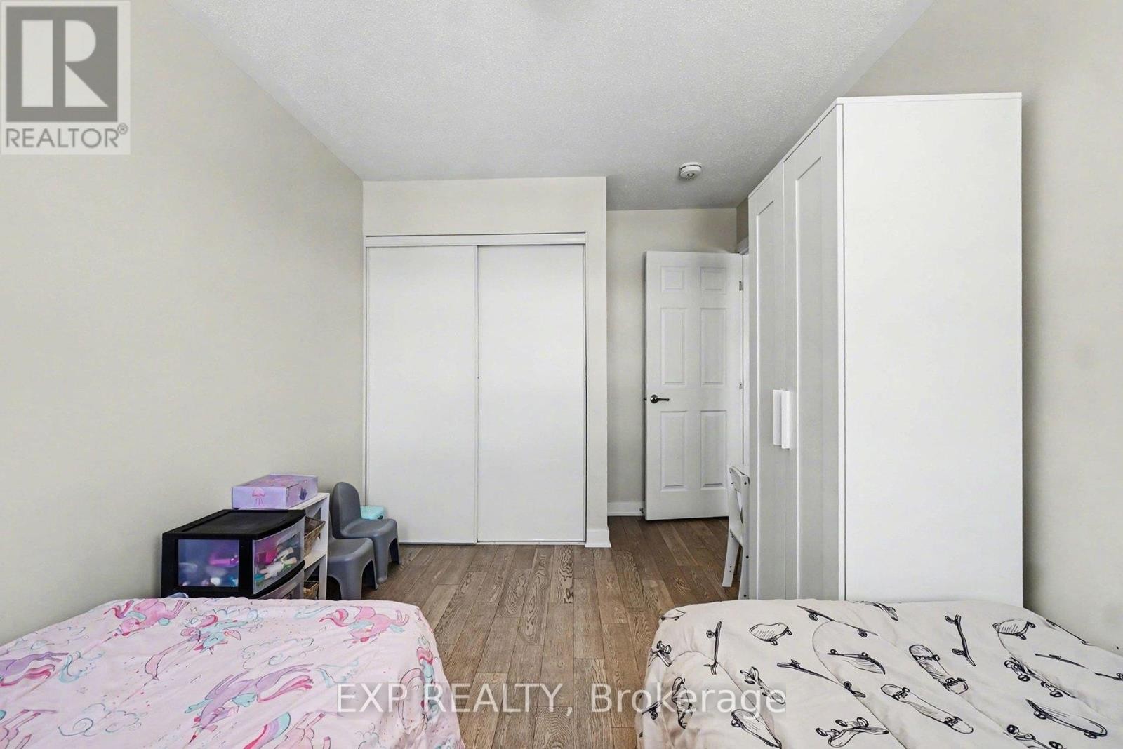 












2142 WINSOME TERRACE

,
Ottawa,




Ontario
K4A0K6

