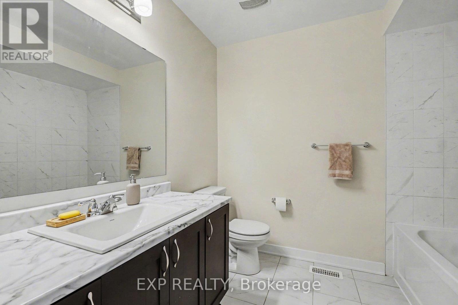 












2142 WINSOME TERRACE

,
Ottawa,




Ontario
K4A0K6

