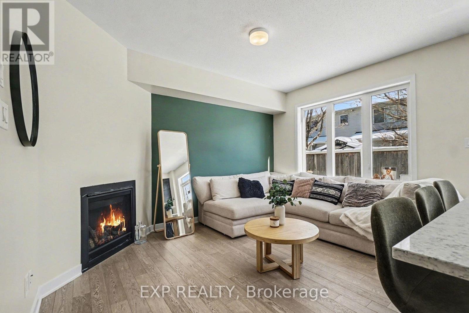 












2142 WINSOME TERRACE

,
Ottawa,




Ontario
K4A0K6

