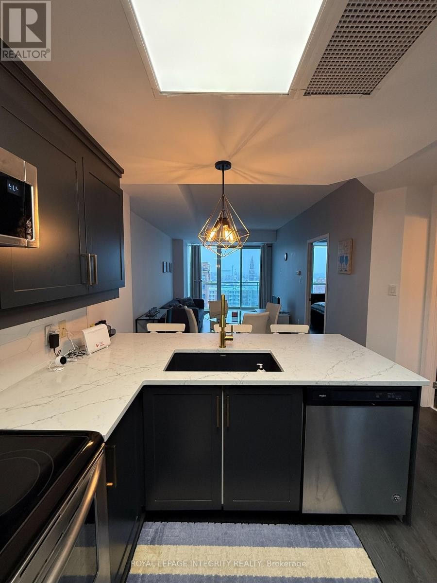 












1106 - 134 YORK STREET

,
Ottawa,




Ontario
K1N1K8

