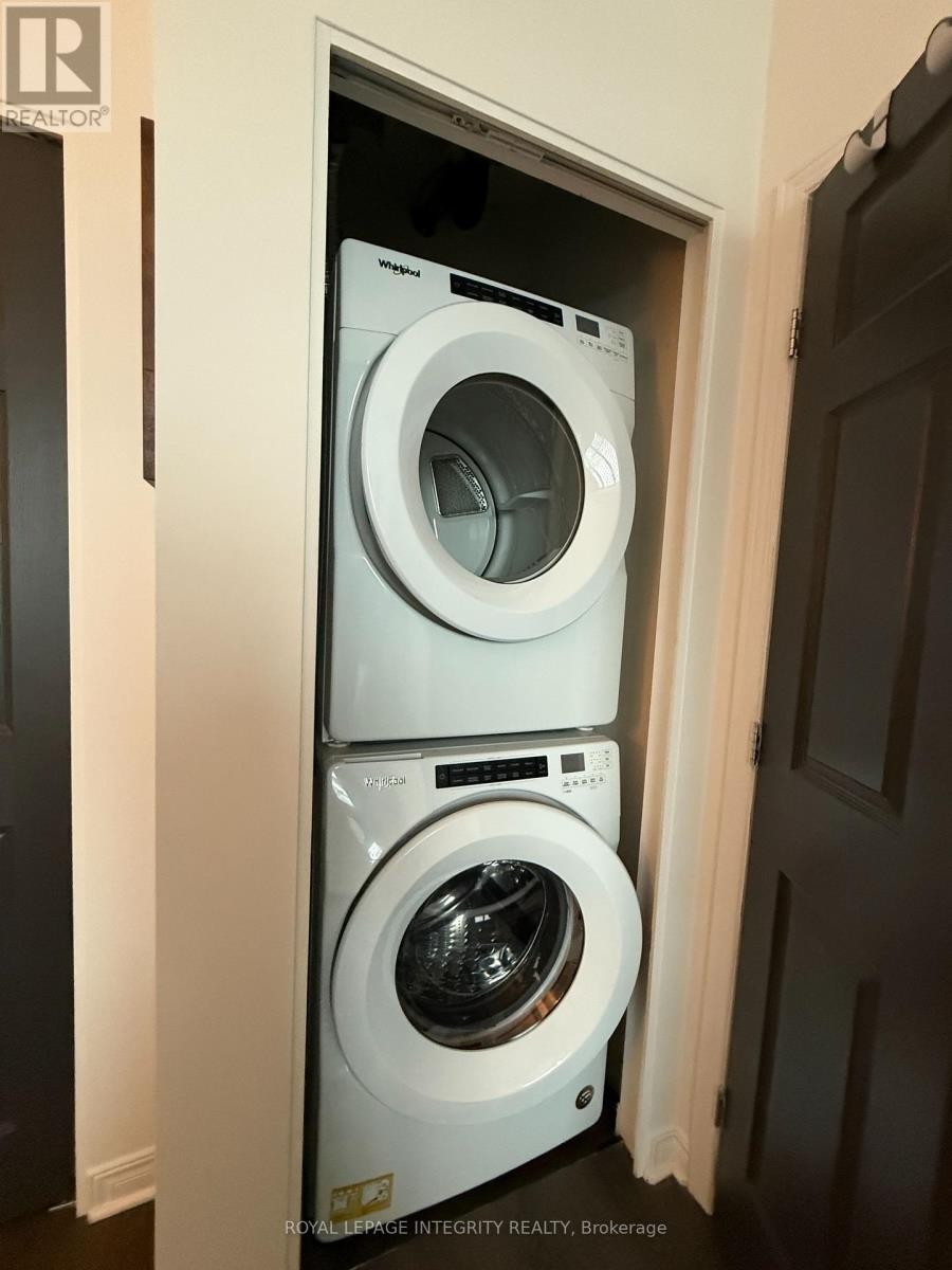 












1106 - 134 YORK STREET

,
Ottawa,




Ontario
K1N1K8

