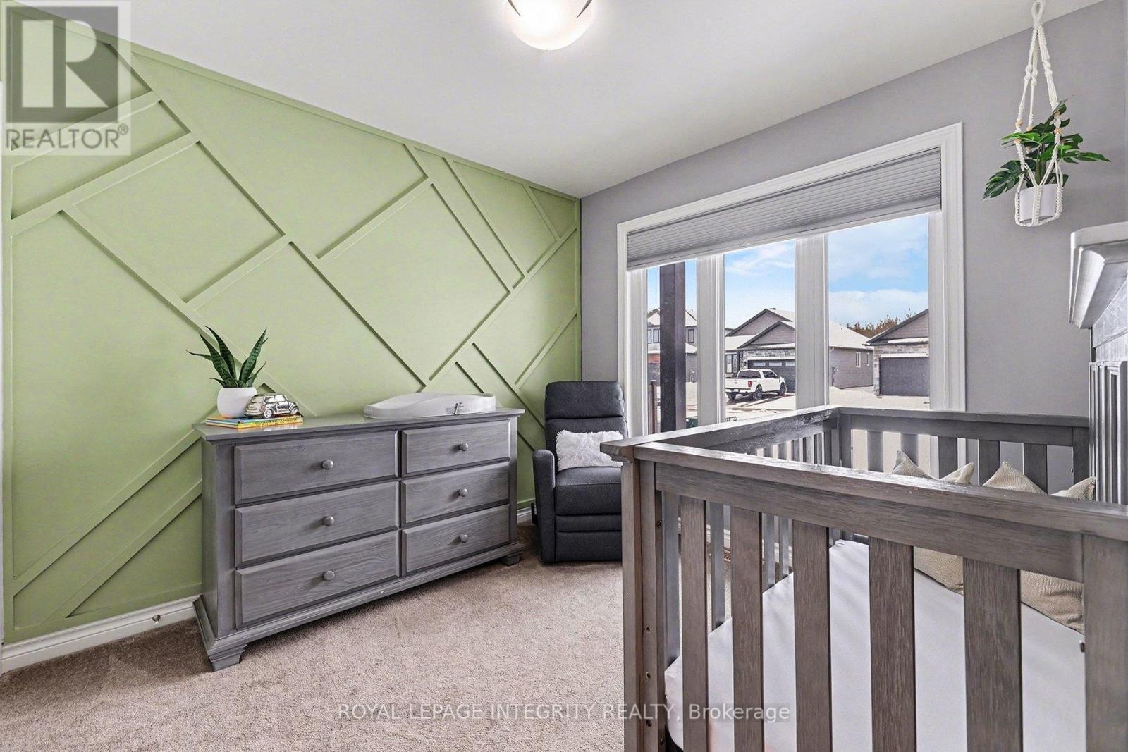 












905 LEISHMAN DRIVE

,
Mississippi Mills,




Ontario
K0A1A0

