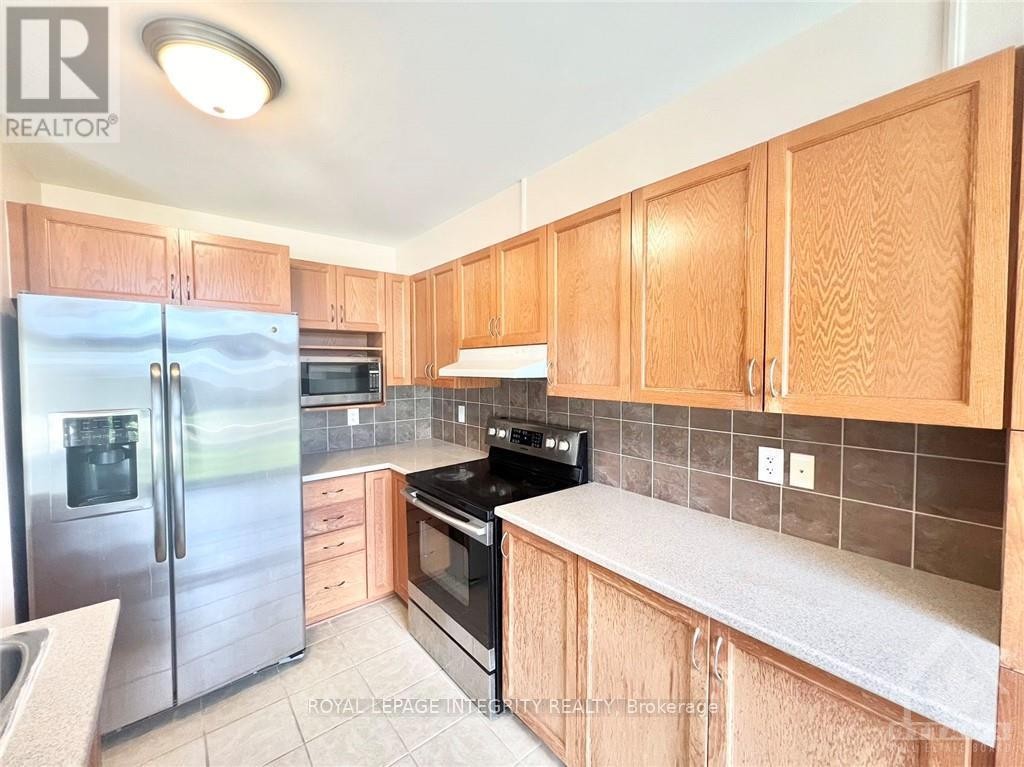 












102 BRADY AVENUE

,
Ottawa,




Ontario
K2K0B1

