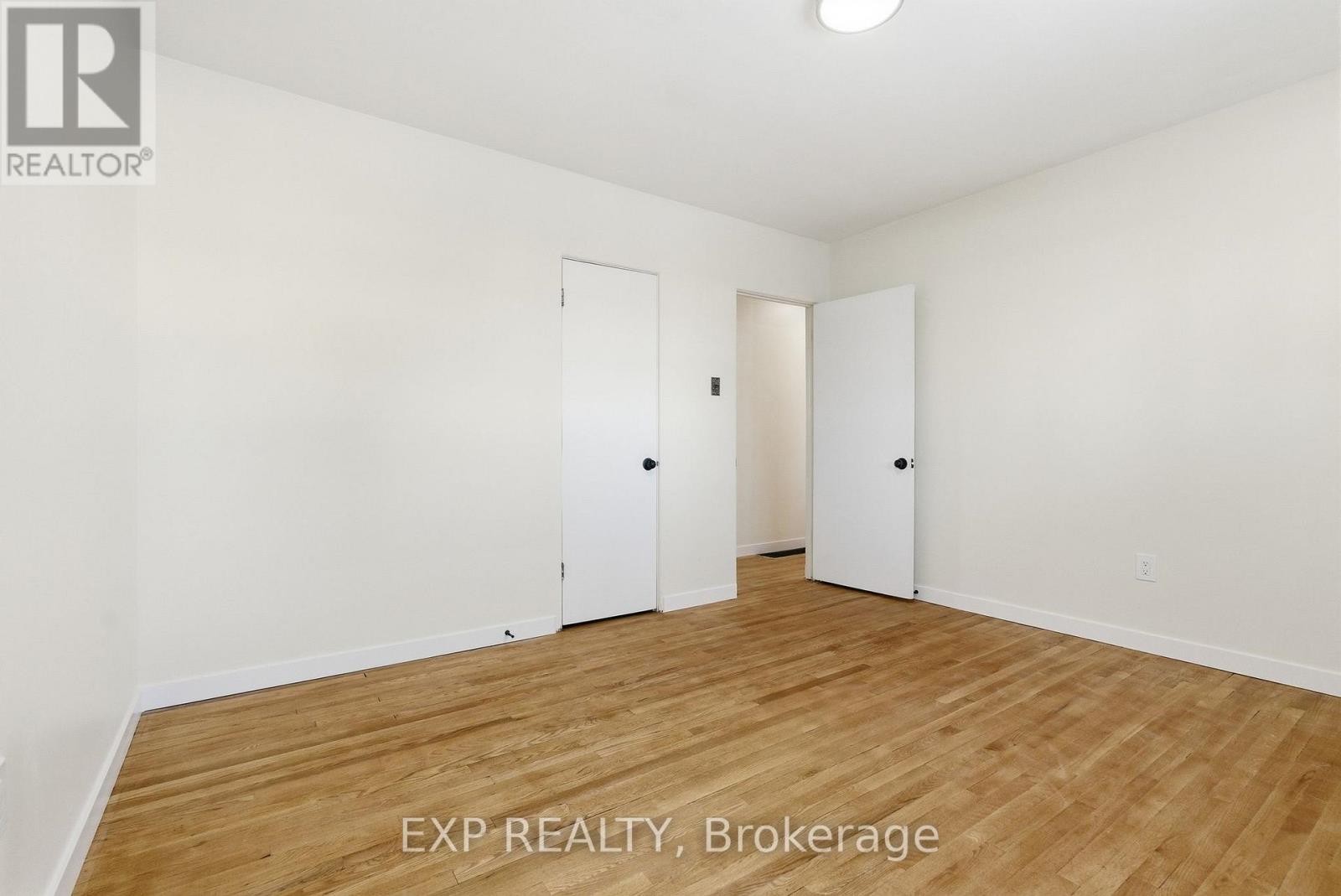 












2243 MIRAMICHI STREET

,
Ottawa,




Ontario
K2C0Z1

