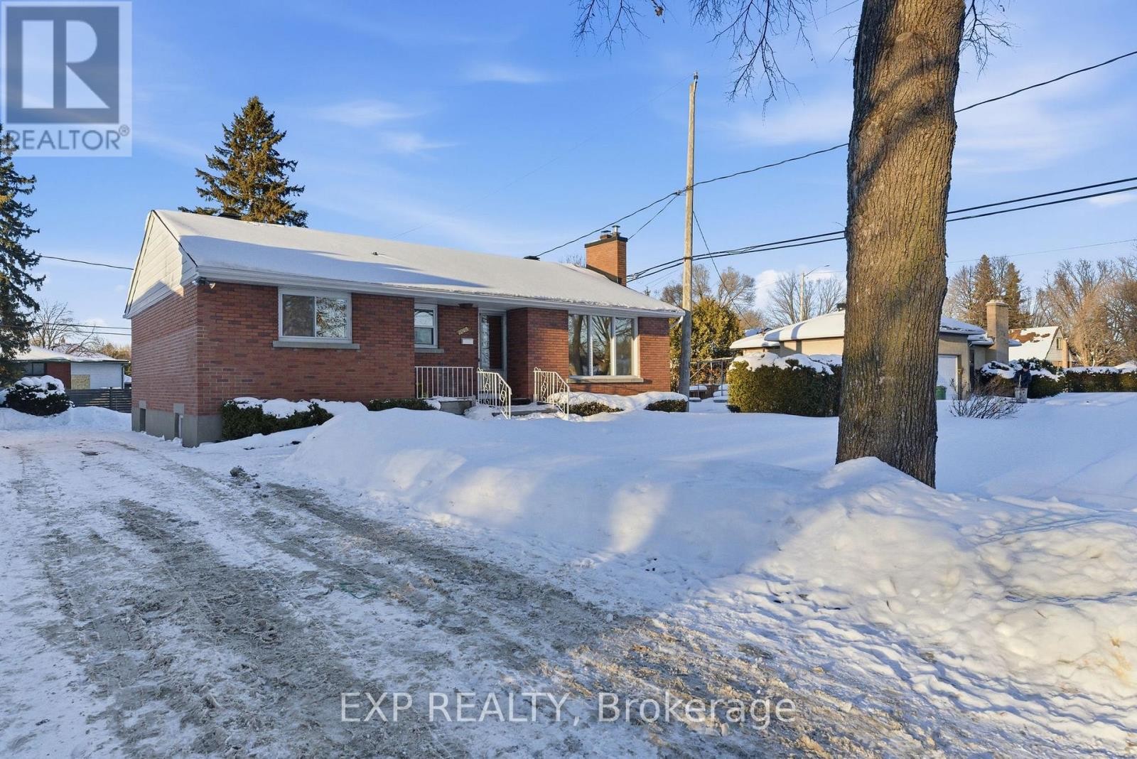 












2243 MIRAMICHI STREET

,
Ottawa,




Ontario
K2C0Z1

