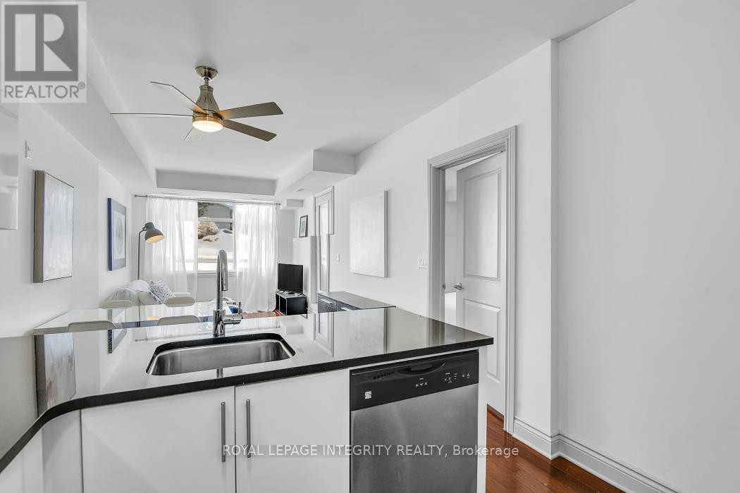 












102 - 3684 FALLOWFIELD ROAD

,
Ottawa,




Ontario
K2J4H3

