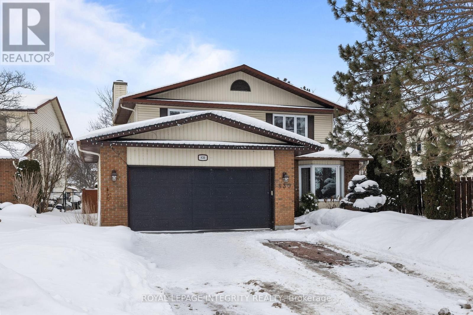 












830 ACADIAN GARDENS

,
Ottawa,




Ontario
K1C2V6

