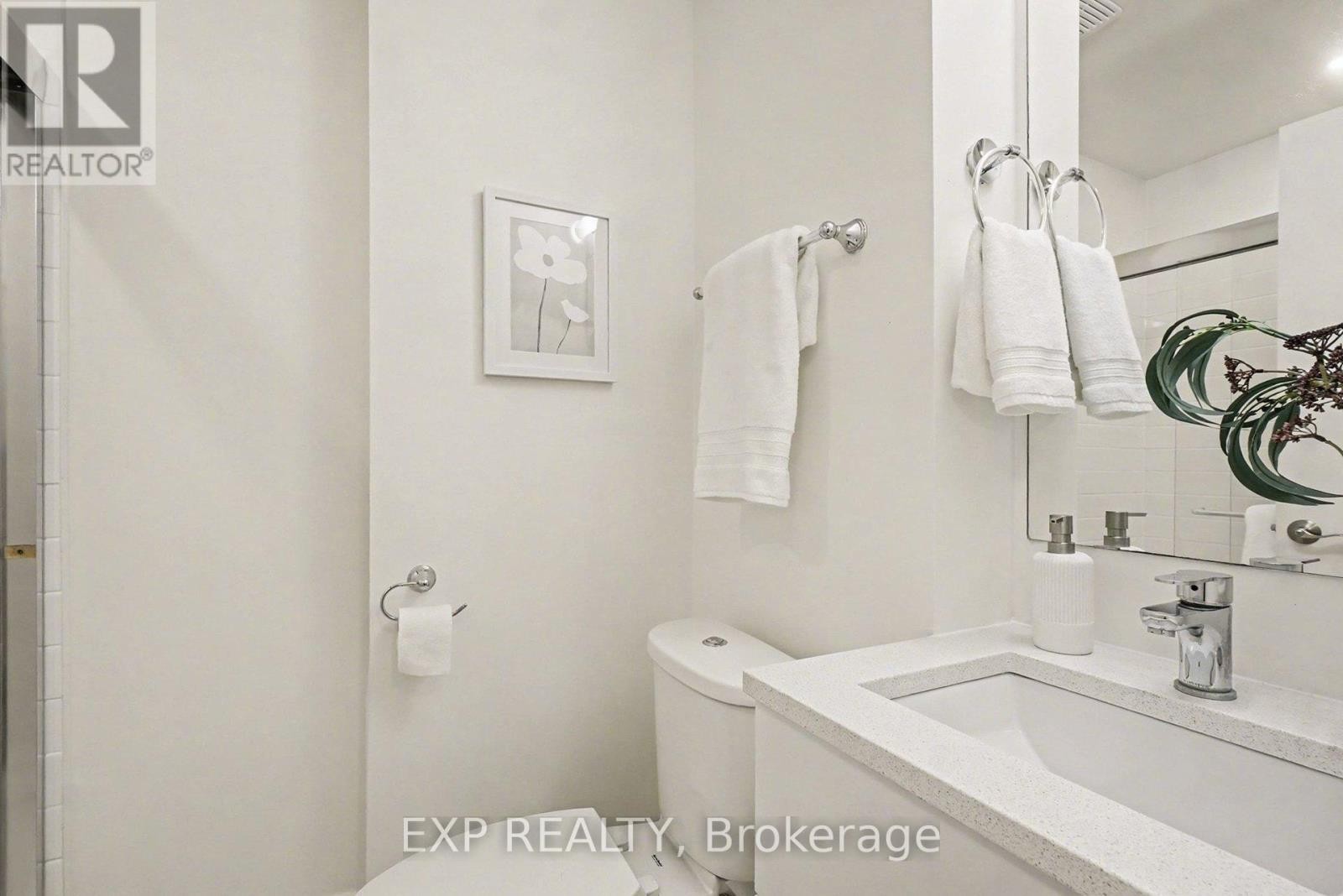 












410 - 108 RICHMOND ROAD

,
Ottawa,




Ontario
K1Z0B3

