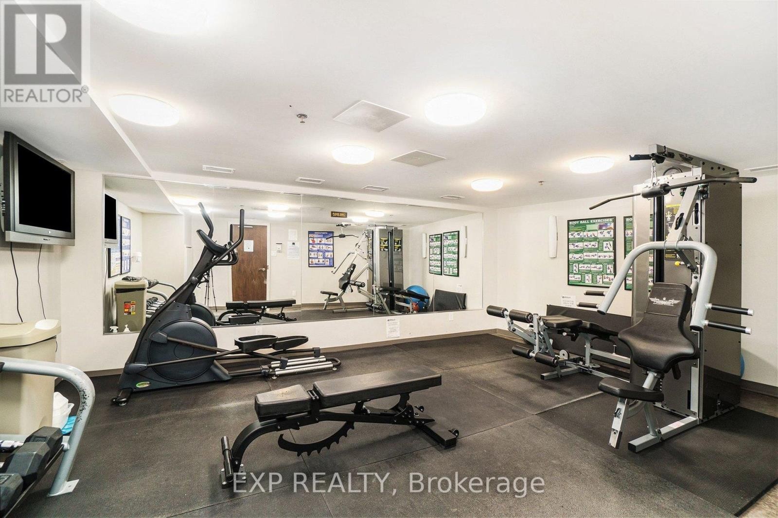 












410 - 108 RICHMOND ROAD

,
Ottawa,




Ontario
K1Z0B3

