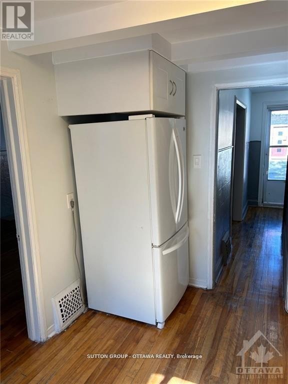 












50 ARMSTRONG STREET

,
Ottawa,




Ontario
K1Y2V7

