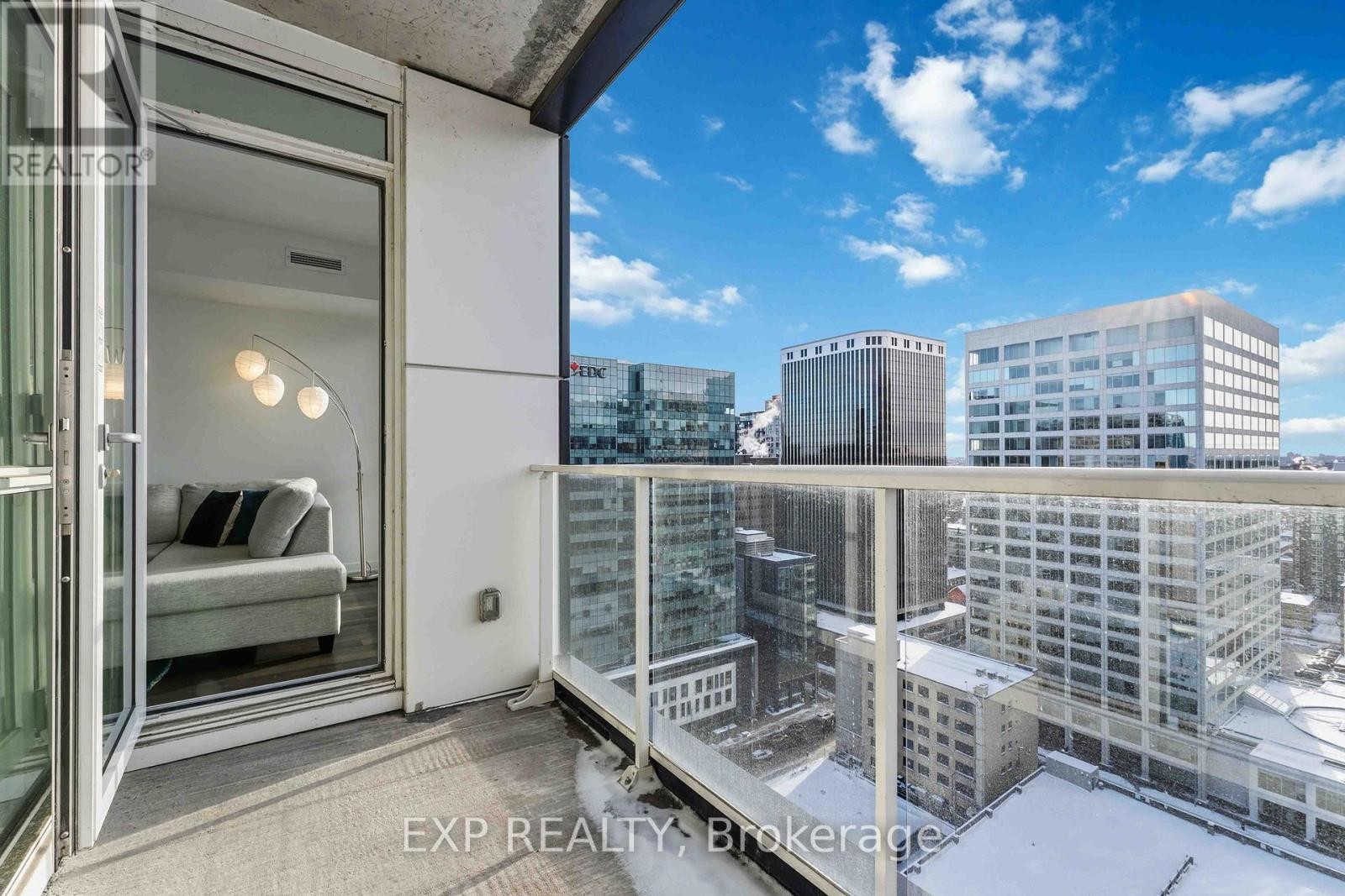 












2102 - 199 SLATER STREET

,
Ottawa,




Ontario
K1P0C8

