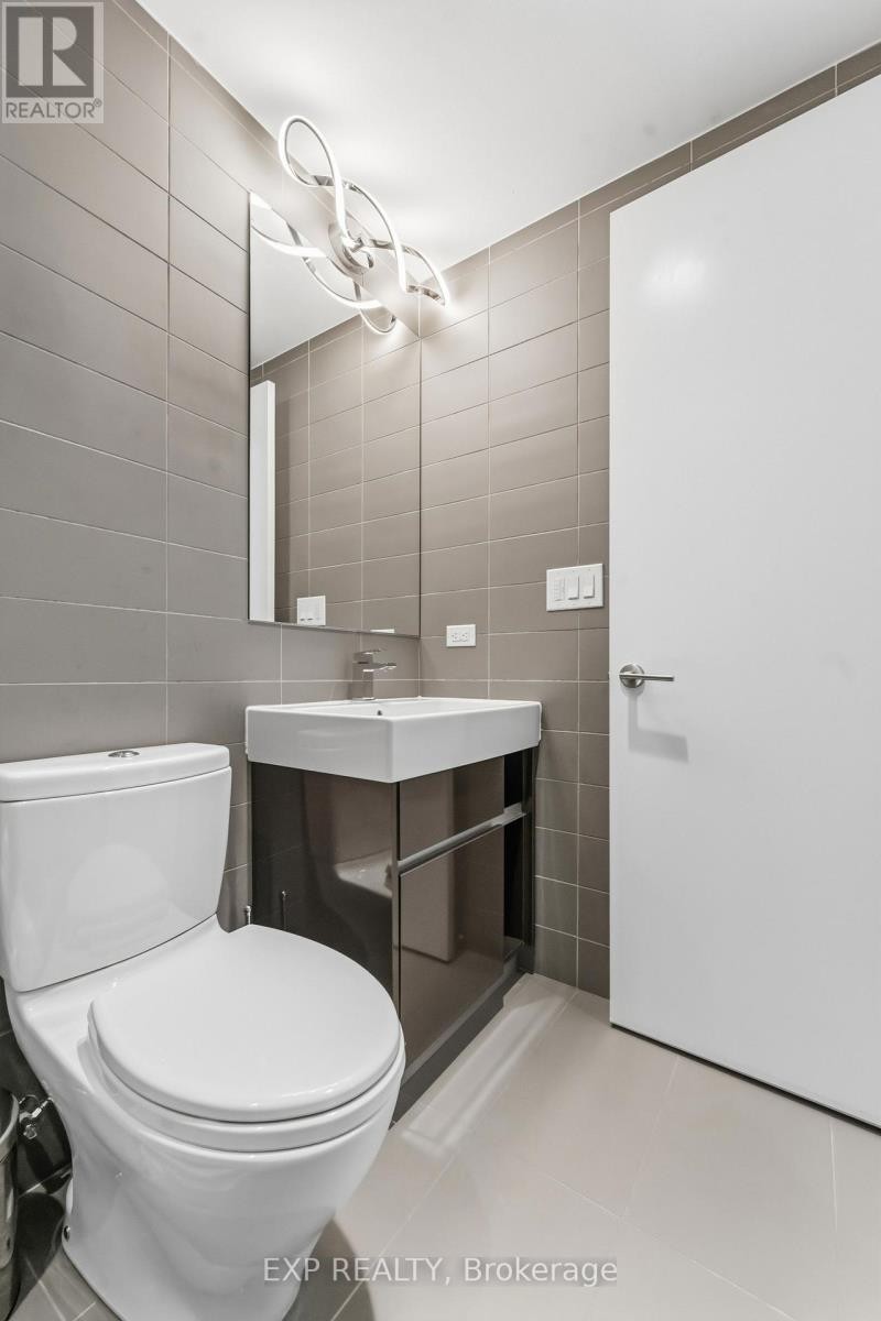 












2102 - 199 SLATER STREET

,
Ottawa,




Ontario
K1P0C8

