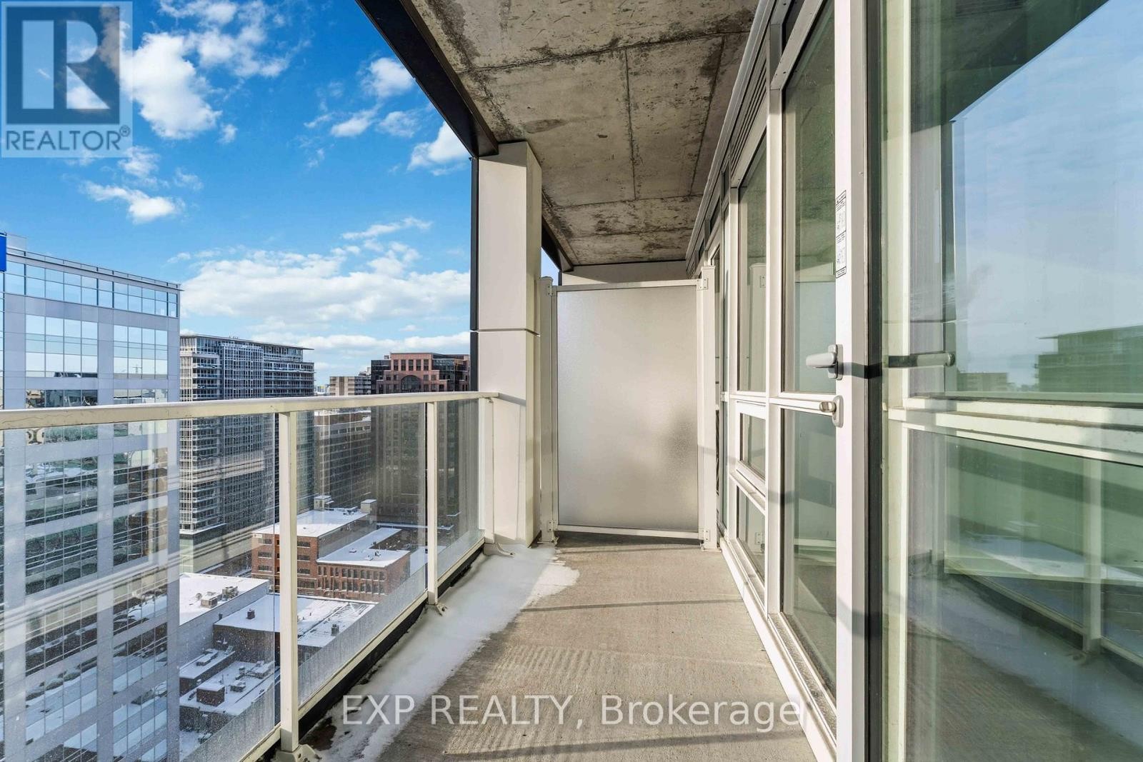 












2102 - 199 SLATER STREET

,
Ottawa,




Ontario
K1P0C8

