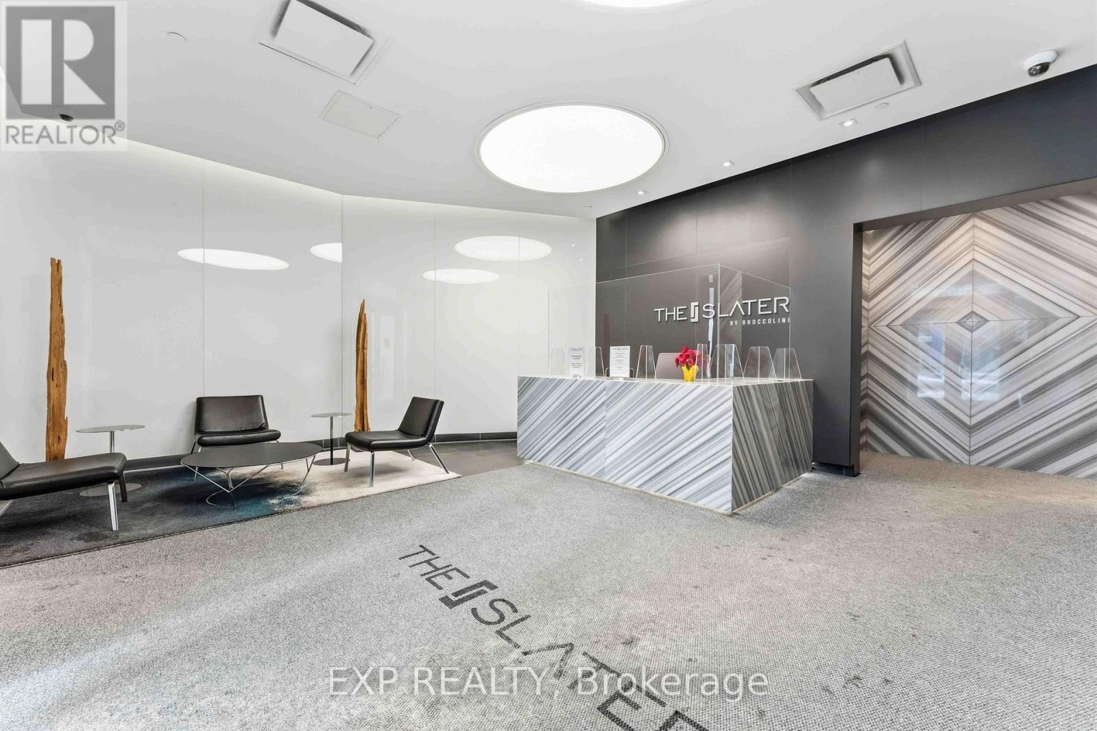 












2102 - 199 SLATER STREET

,
Ottawa,




Ontario
K1P0C8

