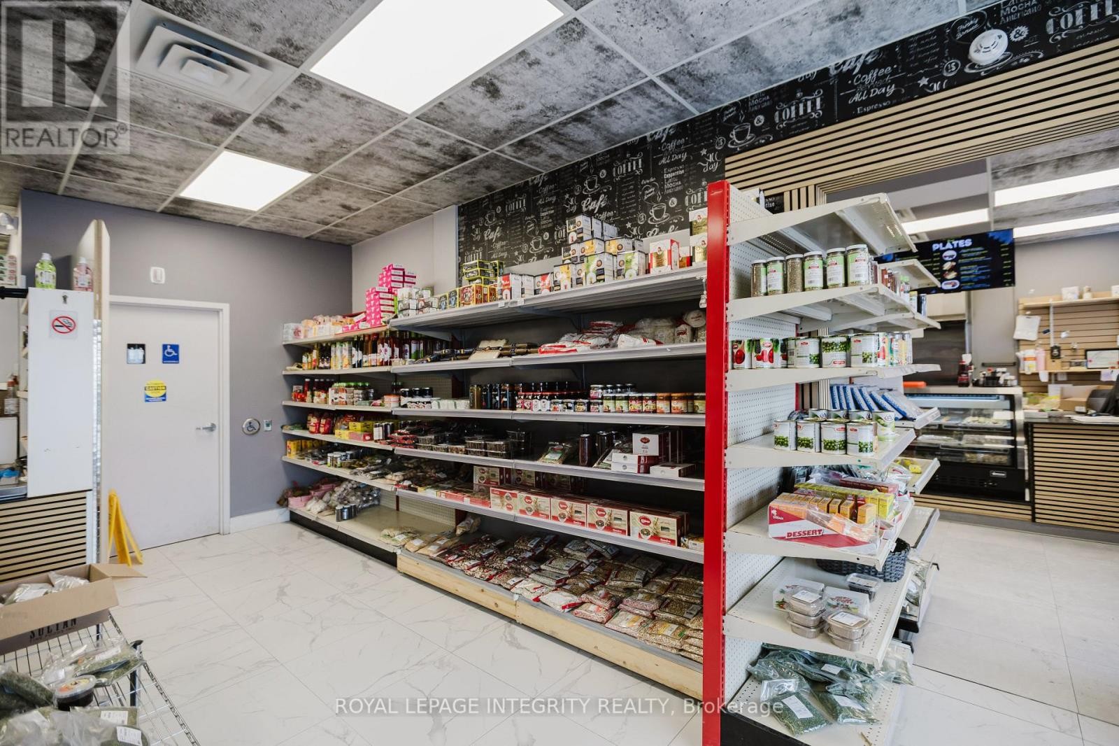 












11 - 1950 MERIVALE ROAD

,
Ottawa,




Ontario
K2G5T5

