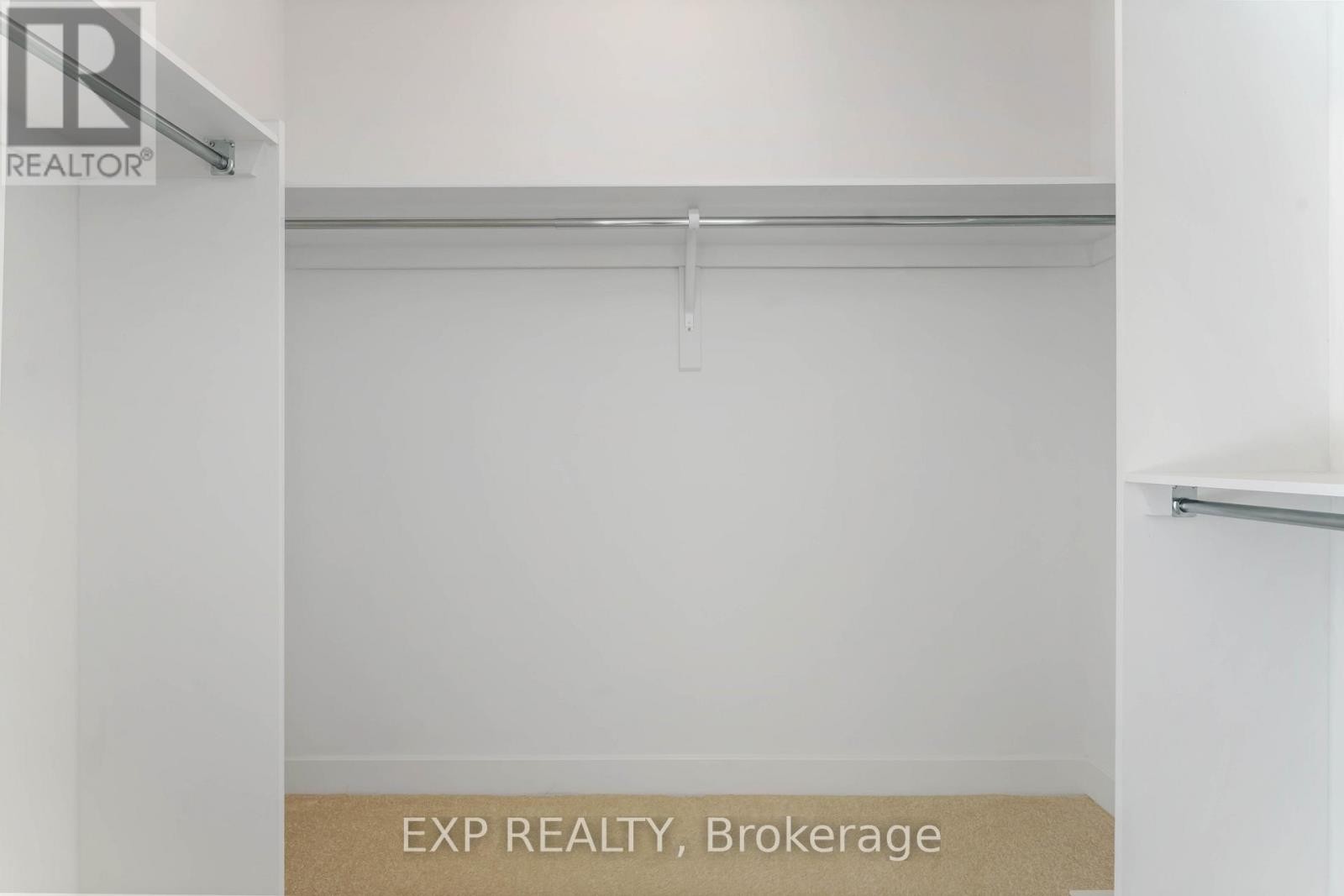 












1752 ROTTERDAM CIRCLE

,
Ottawa,




Ontario
K2W1A5

