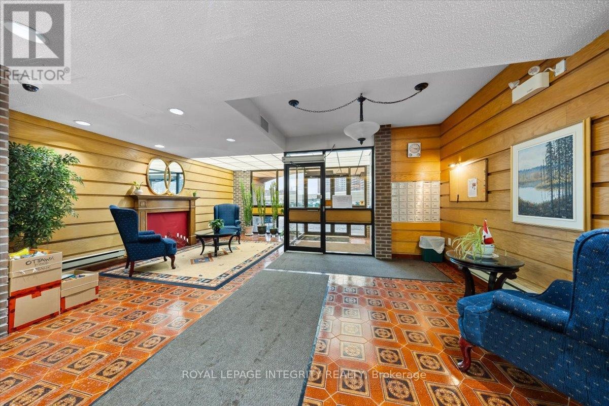 












703 - 1190 RICHMOND ROAD

,
Ottawa,




Ontario
K2B8J3

