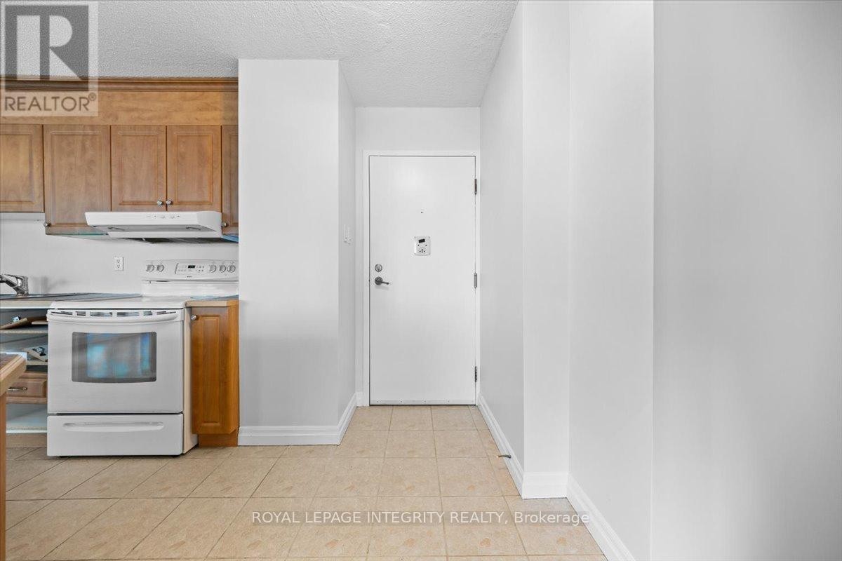 












703 - 1190 RICHMOND ROAD

,
Ottawa,




Ontario
K2B8J3

