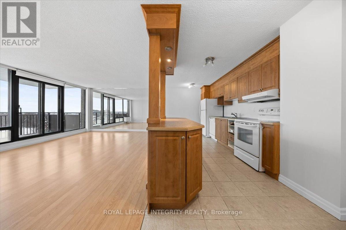 












703 - 1190 RICHMOND ROAD

,
Ottawa,




Ontario
K2B8J3

