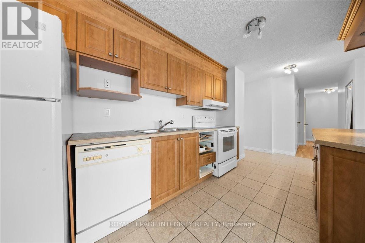 












703 - 1190 RICHMOND ROAD

,
Ottawa,




Ontario
K2B8J3

