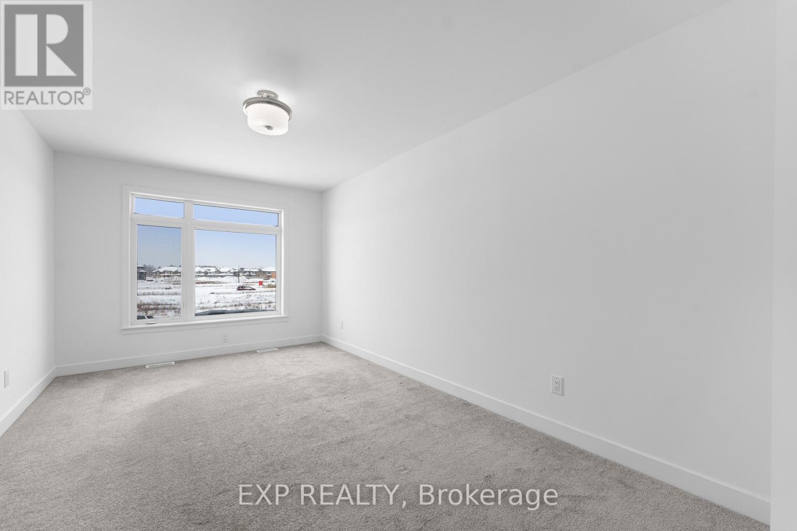 












27 MOOSONEE CRESCENT

,
Ottawa,




Ontario
K4M0L9

