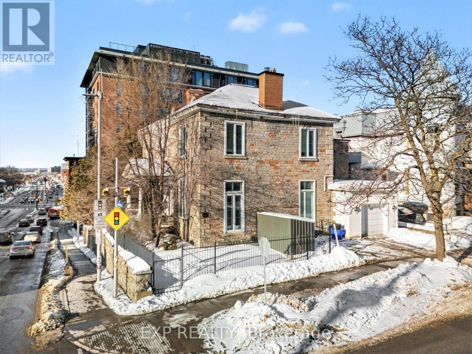 












149 DALY AVENUE

,
Ottawa,




Ontario
K1N6E8

