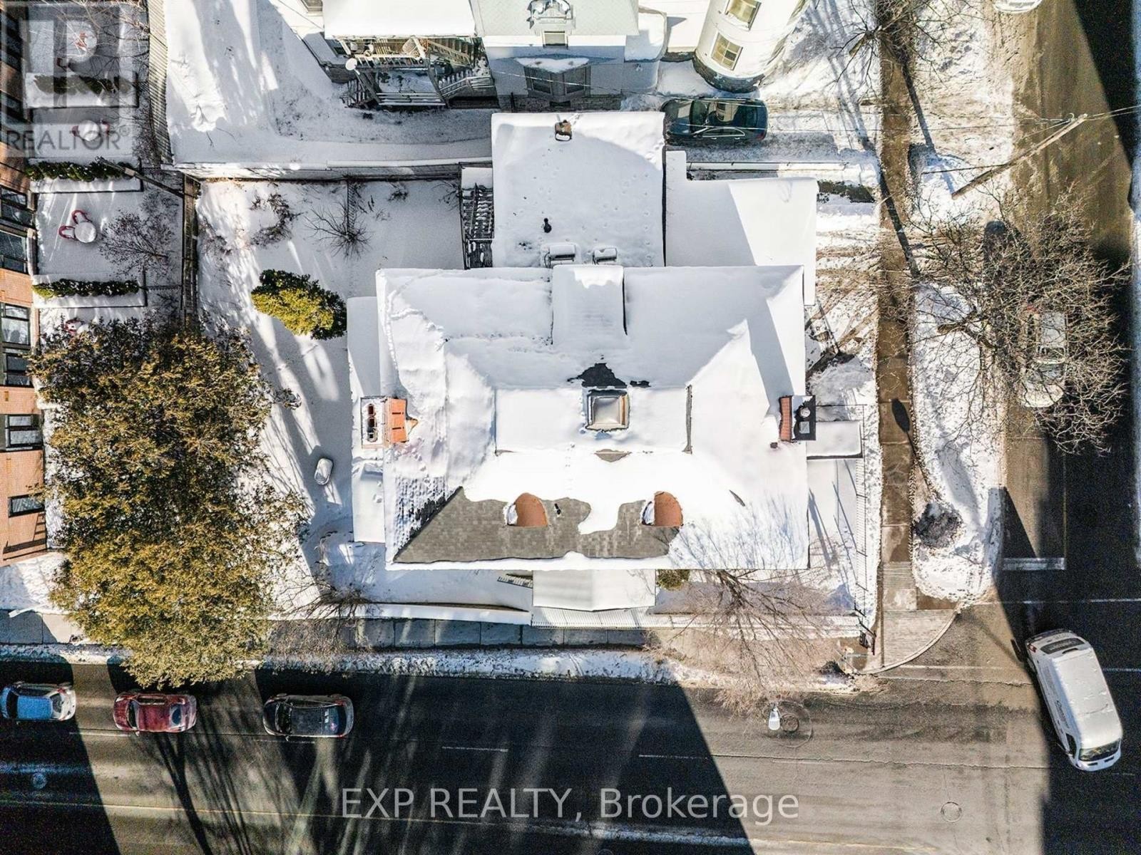 












149 DALY AVENUE

,
Ottawa,




Ontario
K1N6E8

