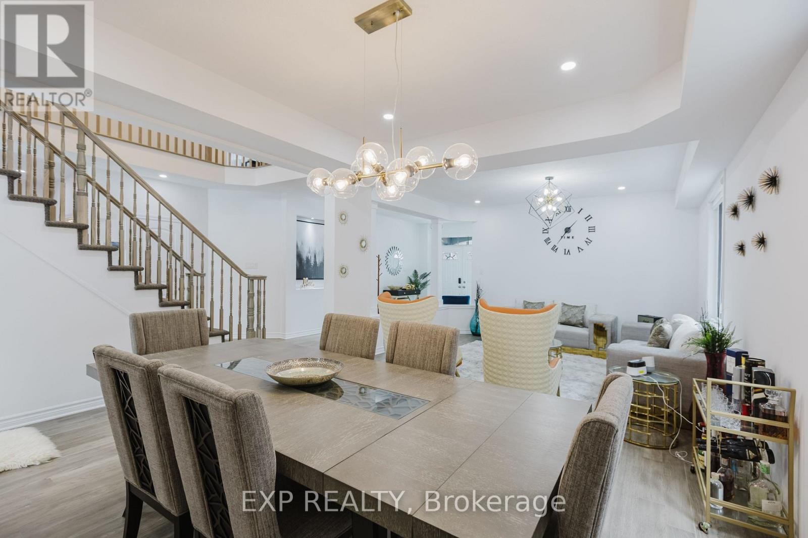 












504 ALBERT BOYD PRIVATE

,
Ottawa,




Ontario
K0A1L0

