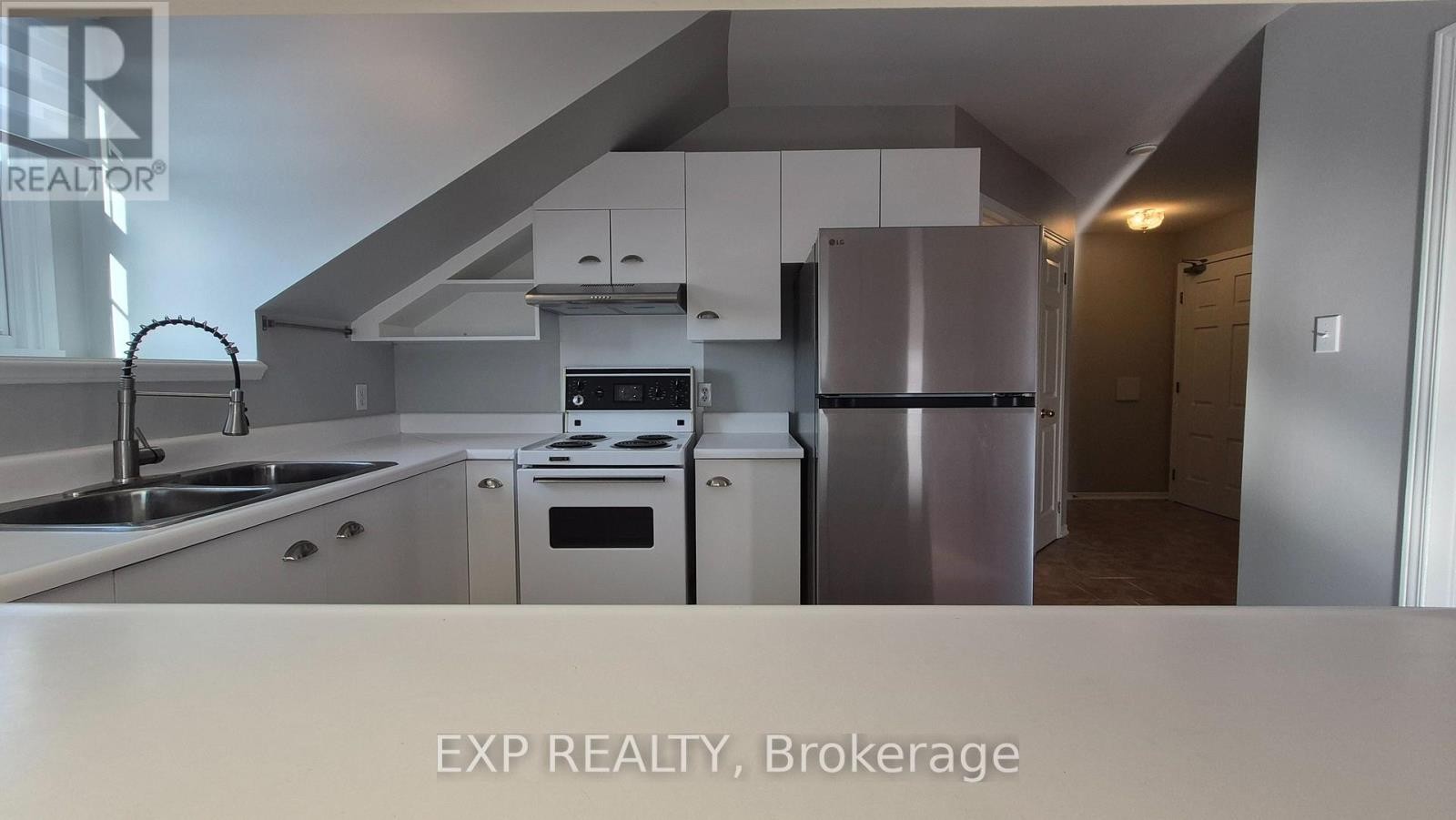 












5 - 98 TO 102 MILL STREET

,
Mississippi Mills,




Ontario
K0A1A0

