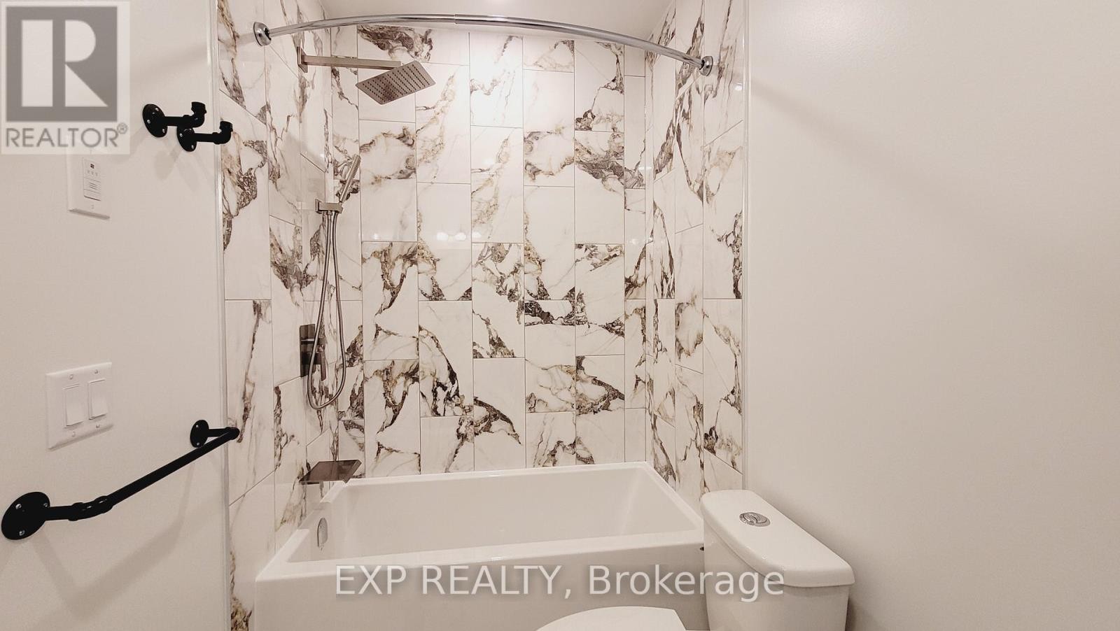 












101 - 157-159 JAMES STREET

,
Ottawa,




Ontario
K1R5M4

