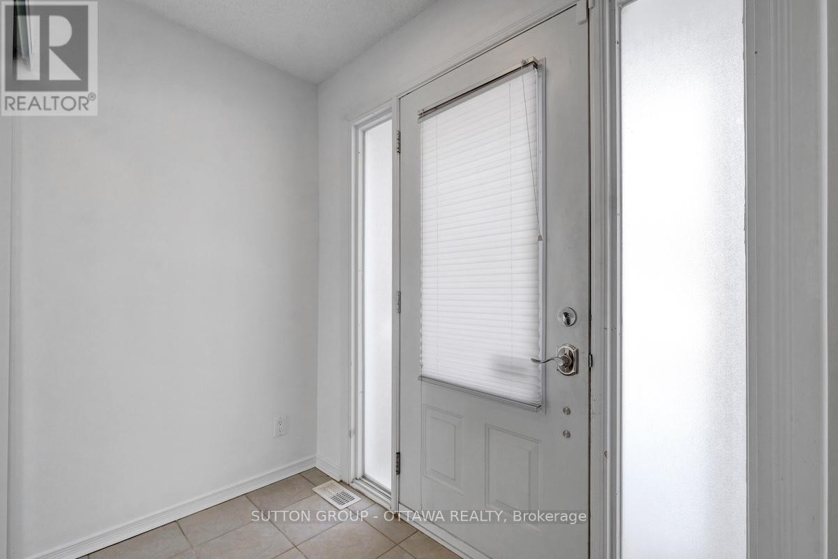 












54 - 920 DYNES ROAD

,
Ottawa,




Ontario
K2C0G8

