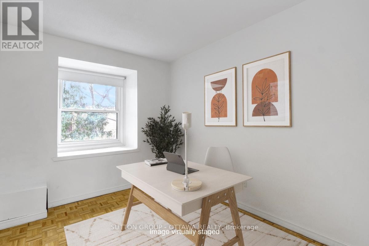 












54 - 920 DYNES ROAD

,
Ottawa,




Ontario
K2C0G8

