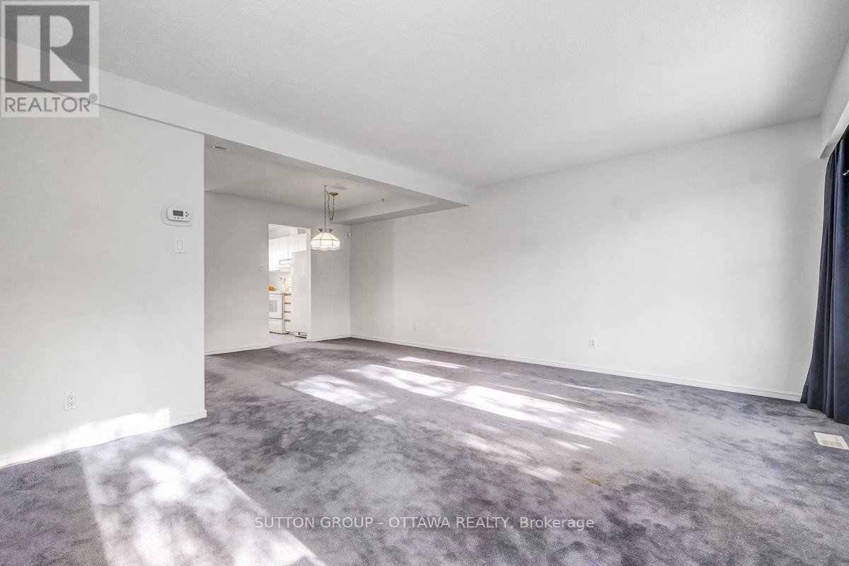 












54 - 920 DYNES ROAD

,
Ottawa,




Ontario
K2C0G8

