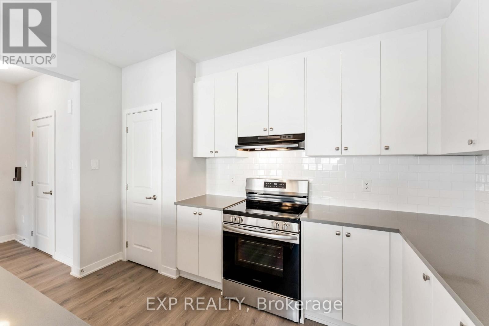 












322 OLIVENITE PRIVATE

,
Ottawa,




Ontario
K2J7J4

