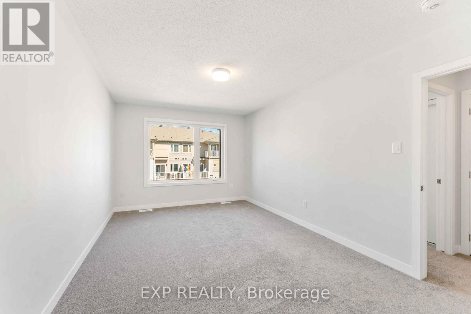 












322 OLIVENITE PRIVATE

,
Ottawa,




Ontario
K2J7J4

