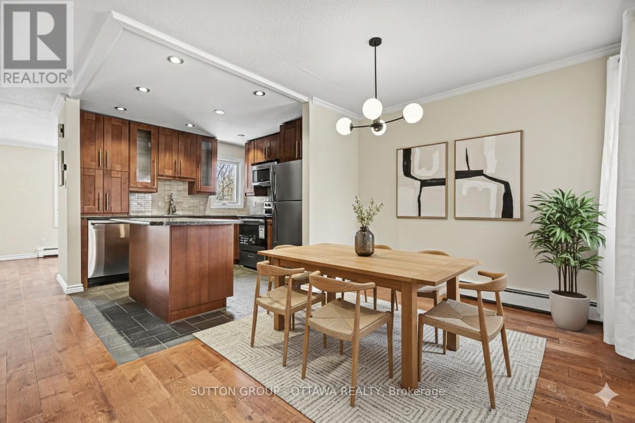 












207 MART CIRCLE

,
Ottawa,




Ontario
K1K4K2

